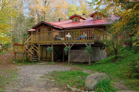 Algonquin Eco-Lodge